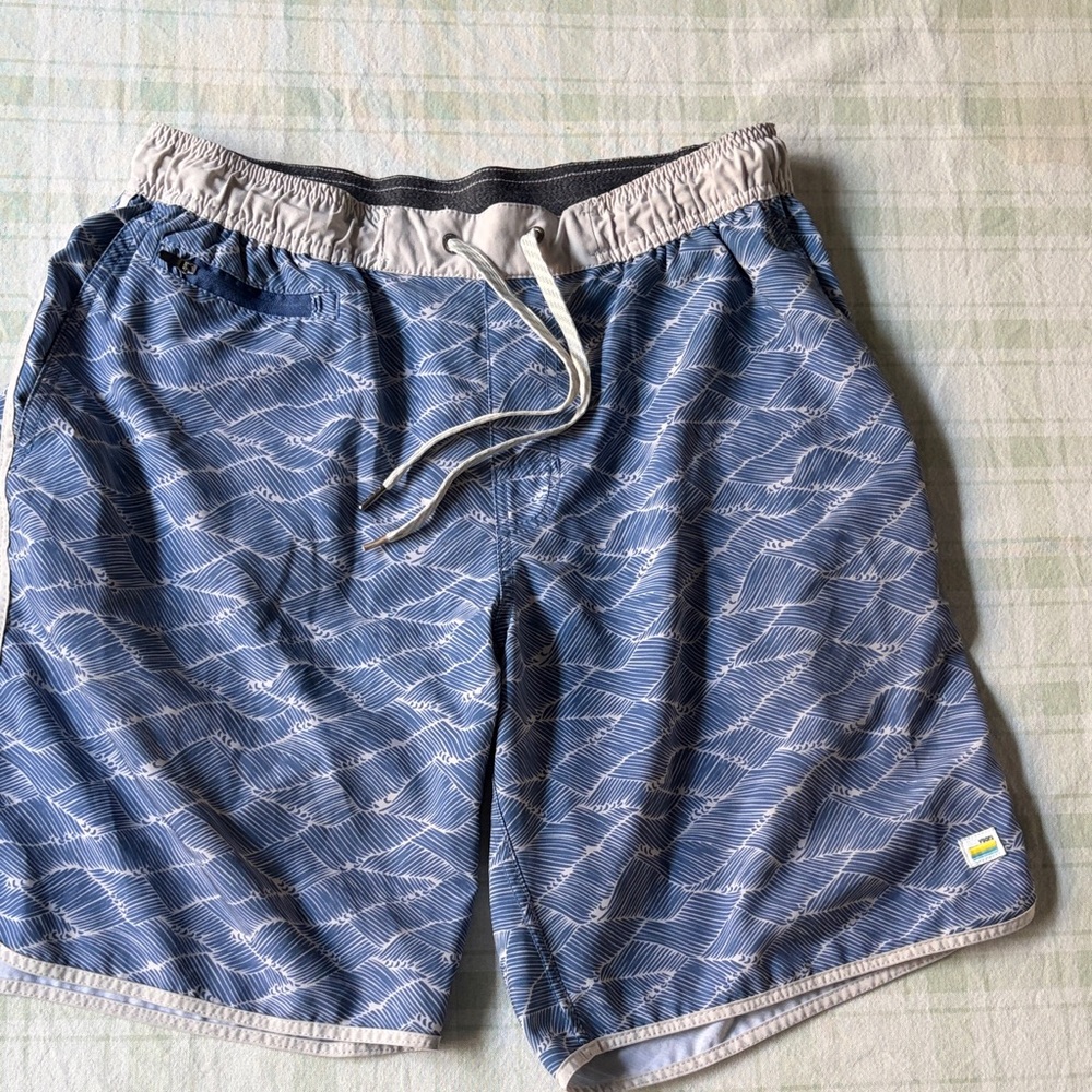 Vuori Blue Patterned Men's Swim Shorts